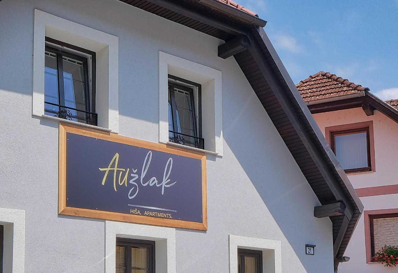 Auzlak Hisa, Apartments. Luce Exterior photo